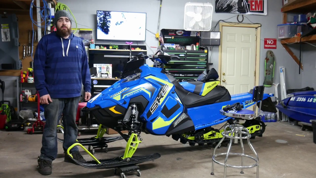 Skinz NXT LVL Windshield Bag & RSI power port ~ Custom Install on a 2018 Polaris AXYS