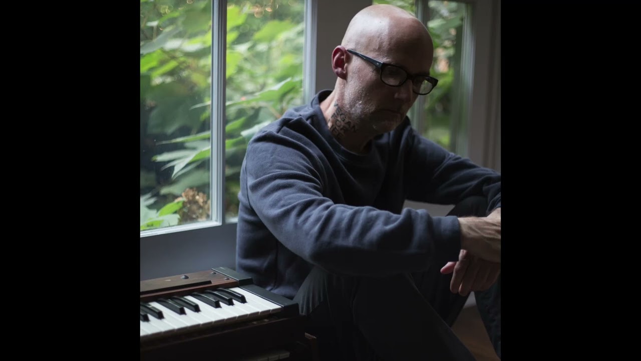 Moby - Quiet Pianos