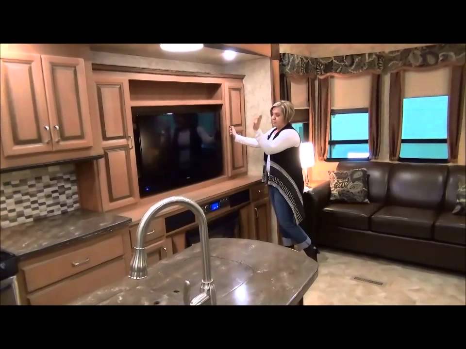 2015 Cedar Creek Cottage  40 CCK  by Forest River