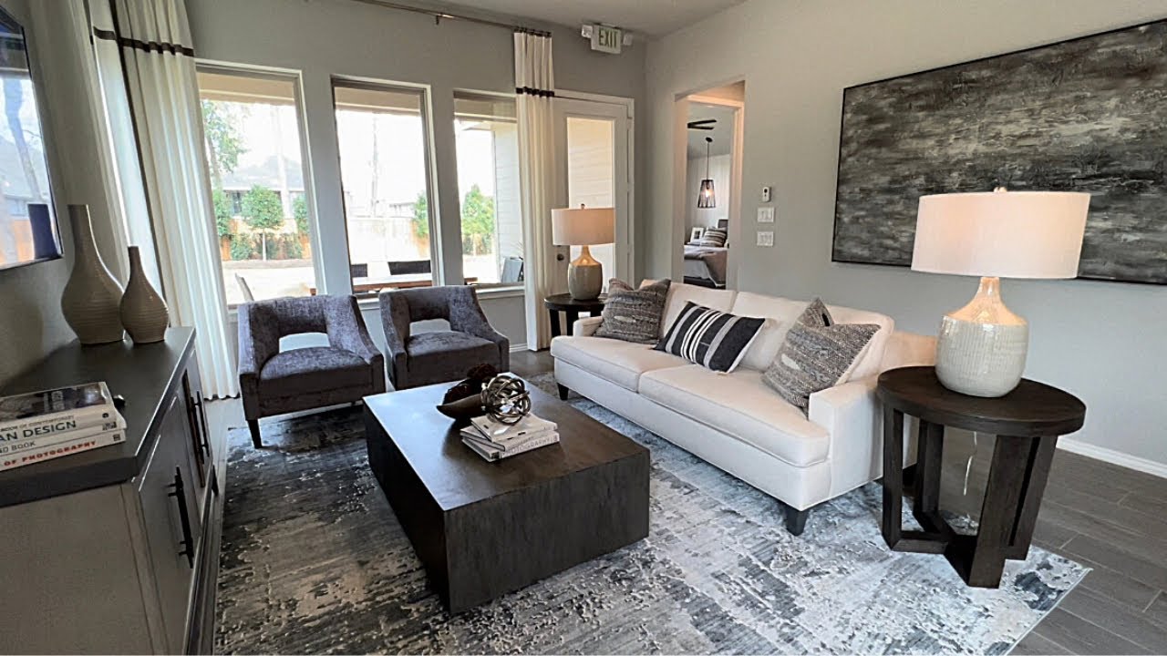 Inside a 1 Story Model Home Tour : Small Home Design Ideas
