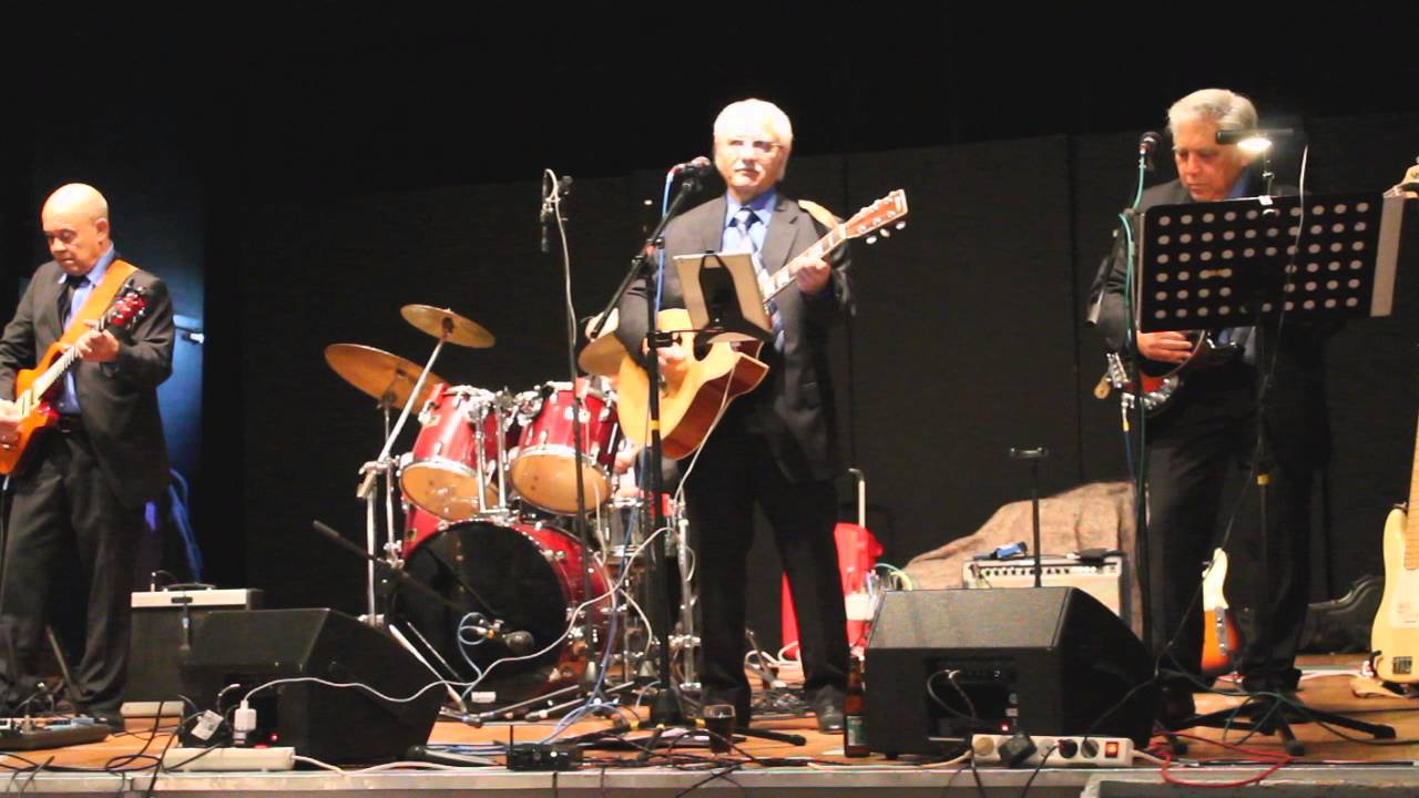 Brapa met een instrumentaal nummer: Lief Java