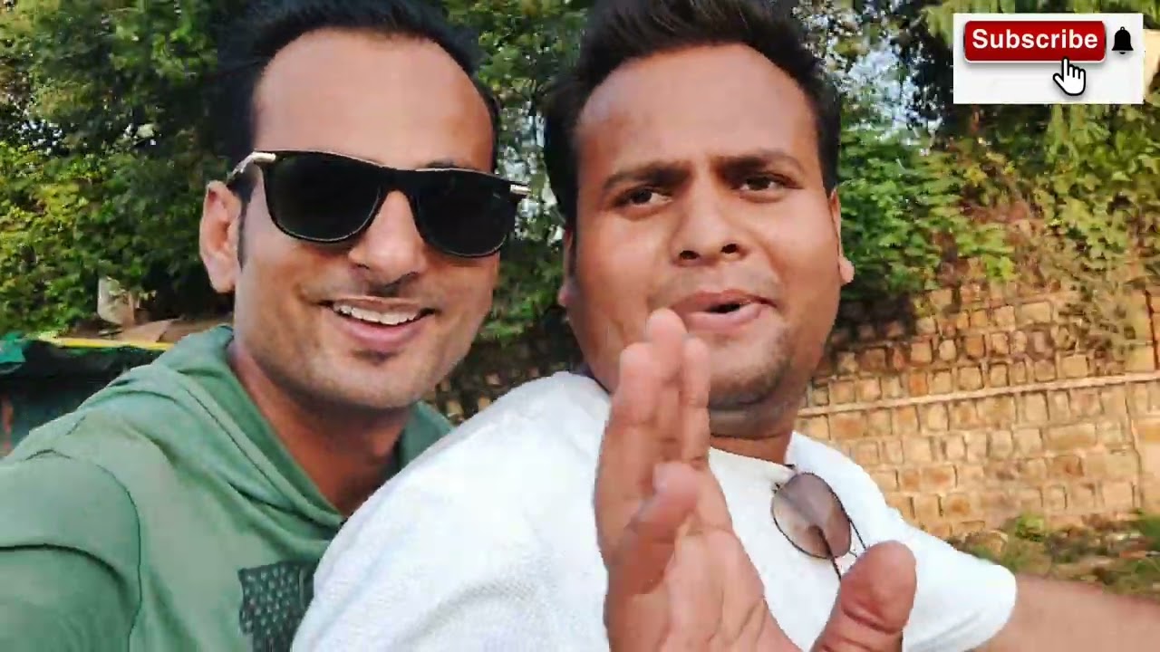 Stree movie shooting  chanderi  Enjoy friends