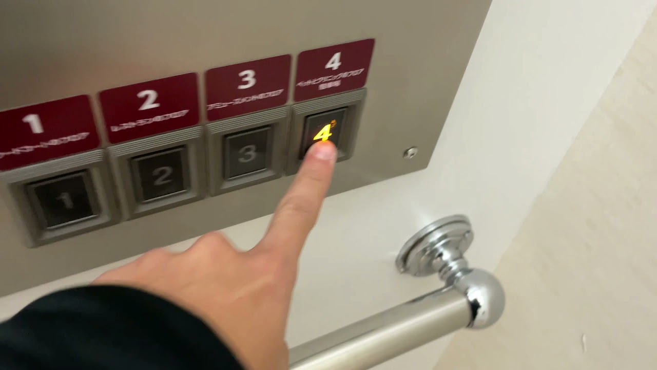 ゆめタウン下松エレベーター(日立)