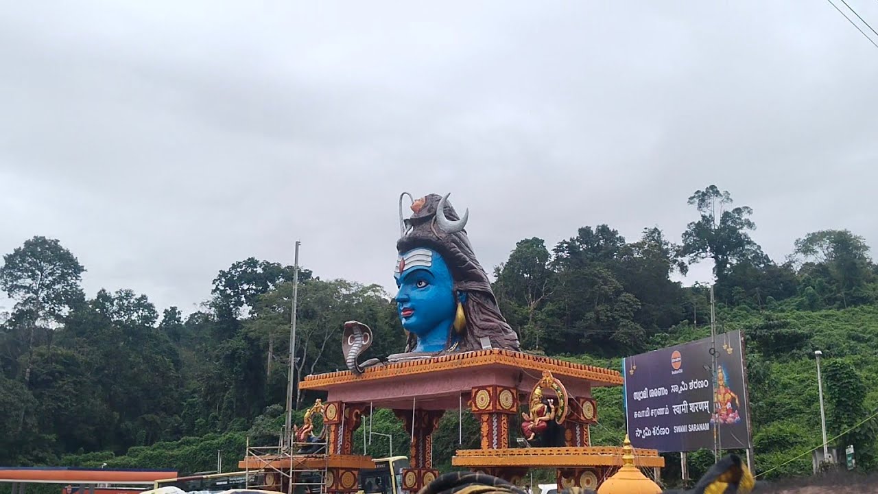 SHABARIMALA TRIP/Day-3/Telugu/Shabarimala🙏 To Kovalam beach 🏖️ #sabarimalaayyappan #travel#kovalamb
