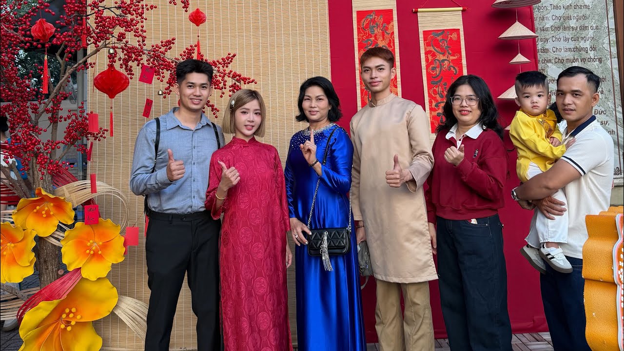 Đi lễ cầu lộc năm mới TẾT 2026 cùng Gia Đình 