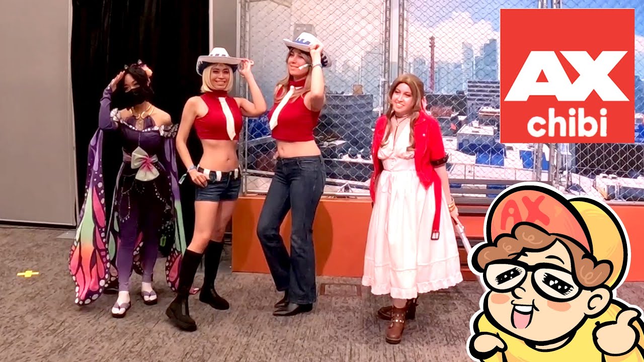 What its like to go to a con with Cosplayers - AX Chibi 2022