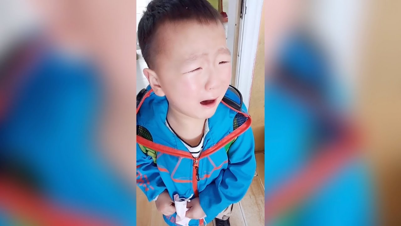 Boy bursts into tears when he can’t recognise his teacher after quarantine