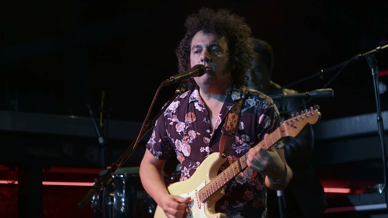 Cheo. Agujas en el pecho (live from nublu)