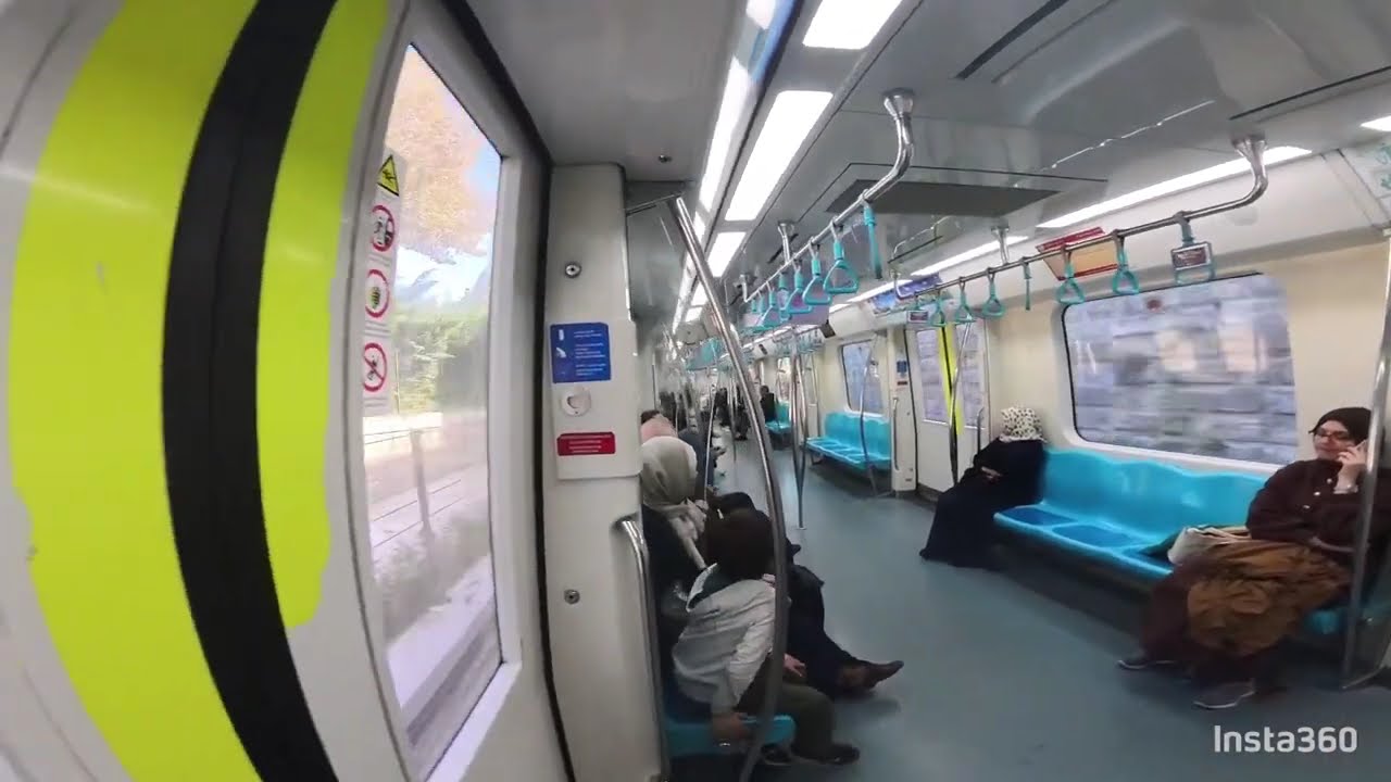Sirkeci - Kazlıçeşme Tren Hattı. İstanbul / Türkiye. 11/2024
