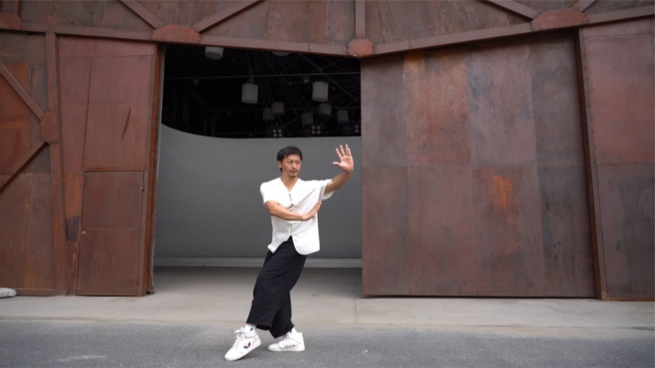 八卦掌，趟泥步走得穩，疾若飄風，傳統武術魅力，功夫明星宋淑鑫