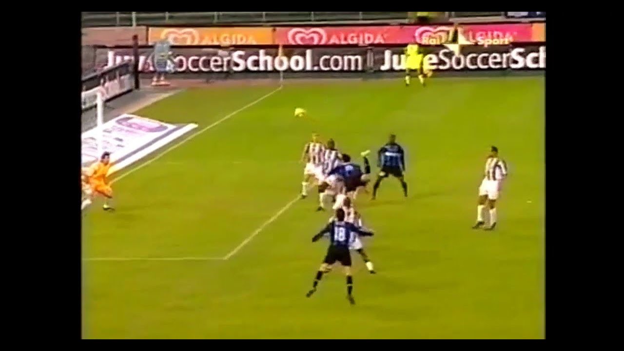 2004-05 (32^ - 20-04-2005) Juventus-INTER 0-1 [Cruz] Servizio D.S.Rai2