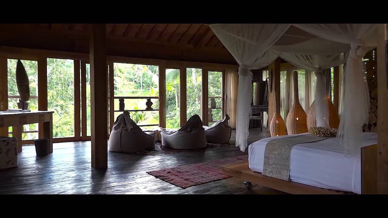Blue Karma Secrets - Ubud - Video - by Herve Fieujean