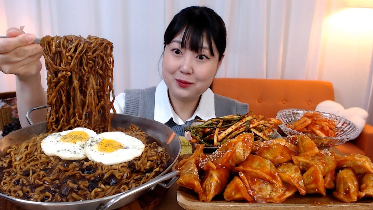 공화춘 짜장 양념무침만두 파김치 배추김치 먹방 Jjajang Noodles Yangnyeom Dumplings Green onion Kimchi Mukbang