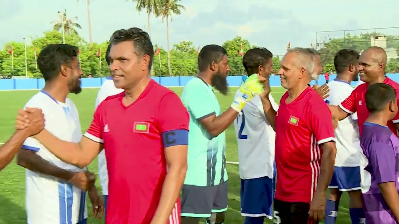 The Vice President inaugurates football ground in K.Guraidhoo Island