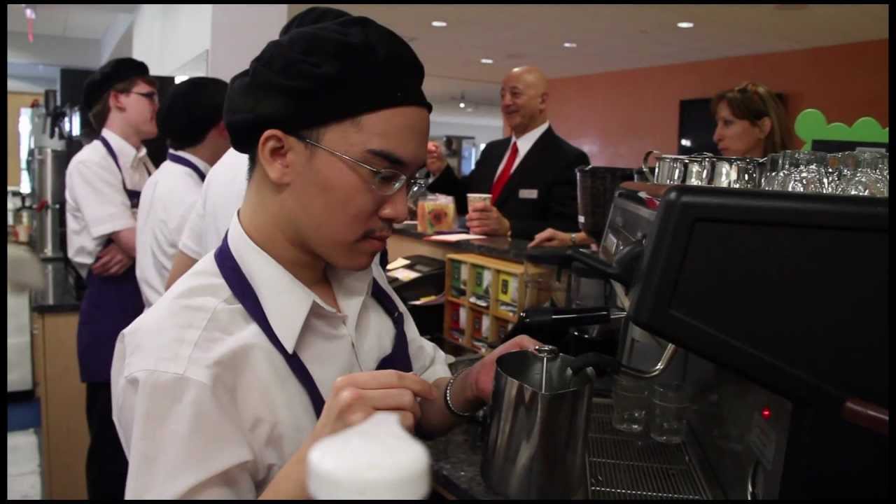 Artistas Cafe at Mercedes-Benz of Tampa -- Of Coffee, Cars and Autism | MBUSA