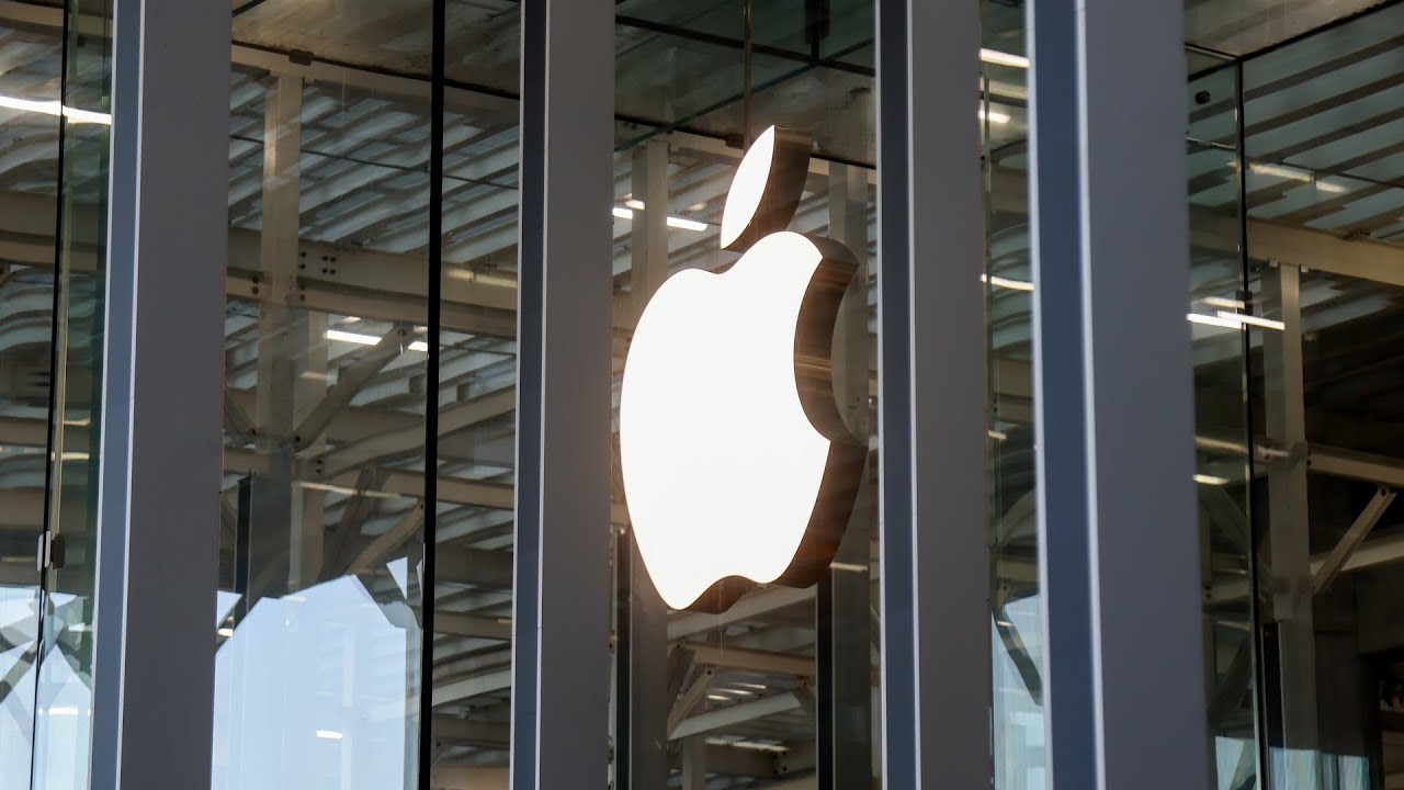 Apple позволит пользователям выбирать конкурирующие модели искусственного интеллекта.