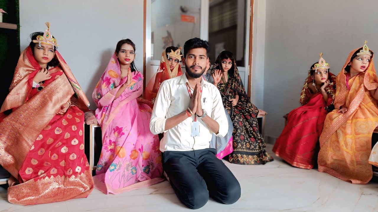 Chhoti-chhoti kanyayein, Maa Durga ka roop 🌺🙏 हमारे स्कूल में अद्भुत दर्शन ❤️✨