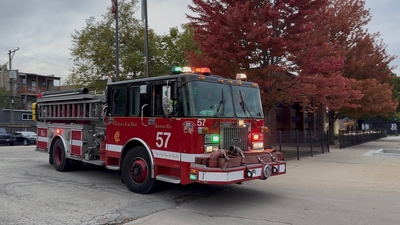🔥FIRE IN HI-RISE🔥 Chicago fire department Engine 57 Battalion 17 Responding 