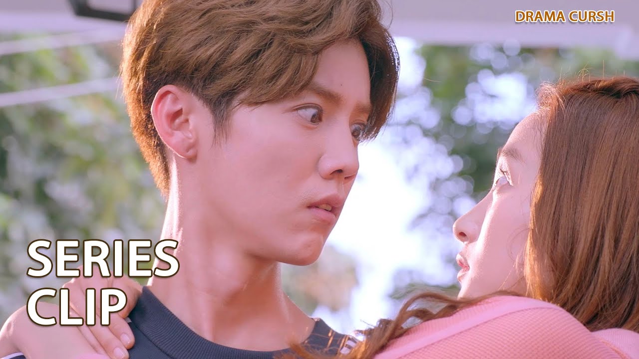 [ENG]学姐主动投怀送抱！明天忍不住脸红心跳～ | 甜蜜暴击 Sweet Combat |鹿晗LUHAN 关晓彤