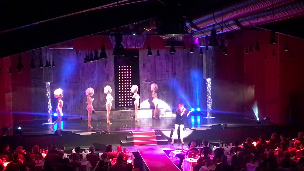 Big spender - Vegas Showgirls