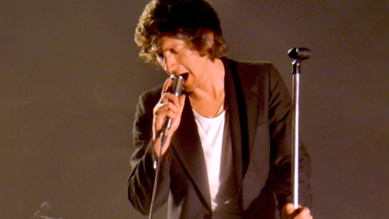 Arctic Monkeys - Suck It And See [Live at Kulturhalle Zenith, Munich - 25-04-2023]