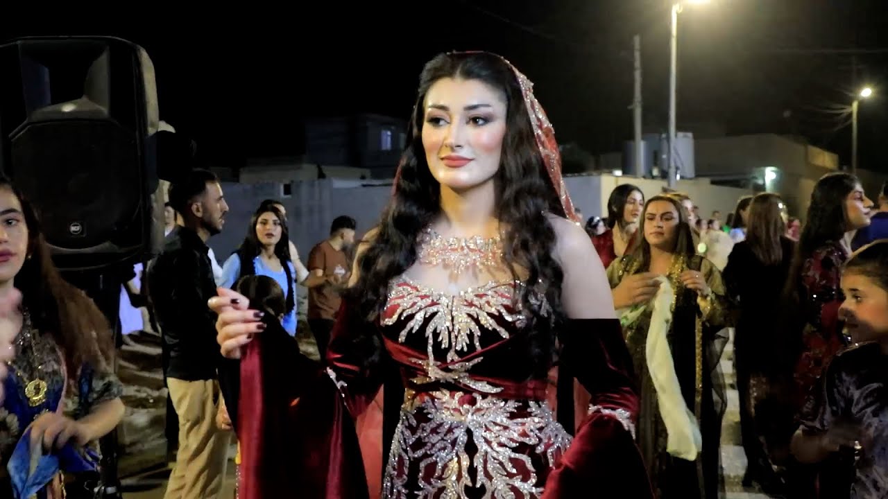حفلة زفاف (مشتاق♡امل)جزء2 عاصم مندكاني
