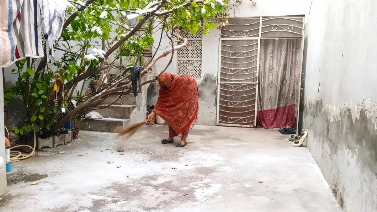 Sardi Ka Mausam Aur Ghar Ki Safai | Village Routine | MultaniCooking