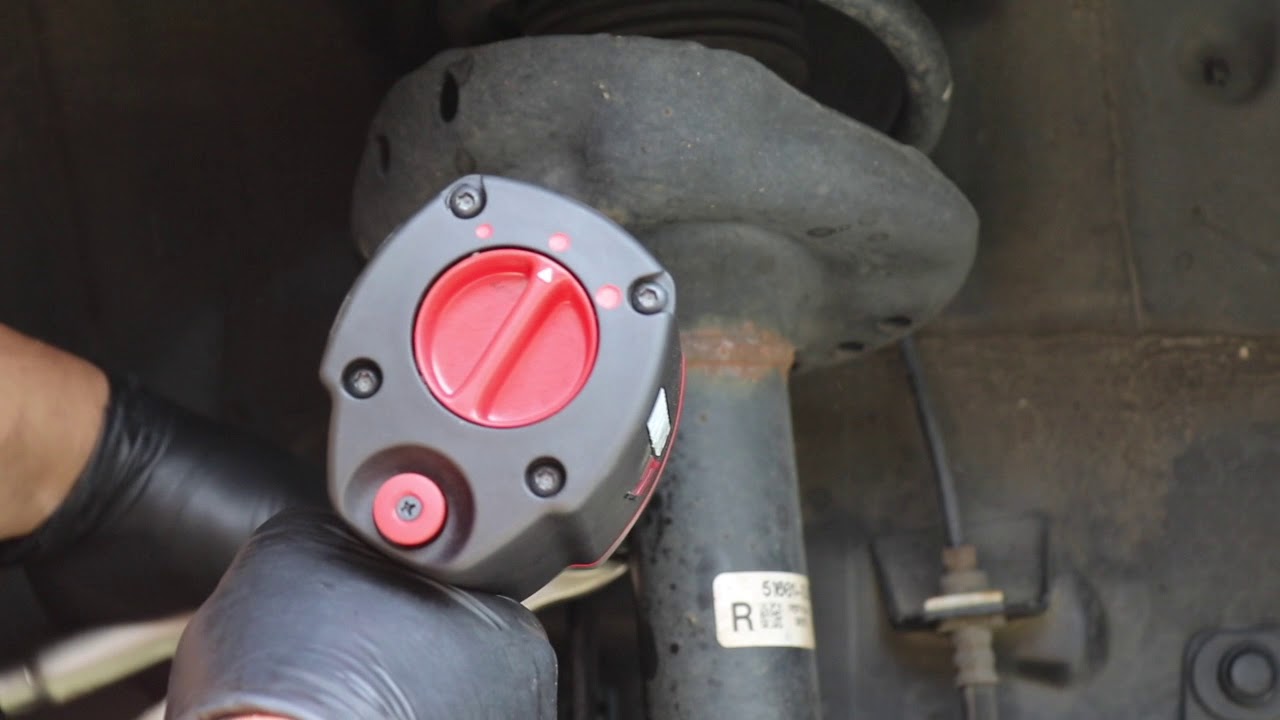 2009 Honda CRV Front Strut Replacement