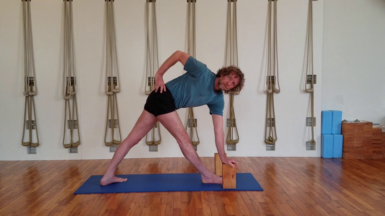 Parivrtta Trikonasana