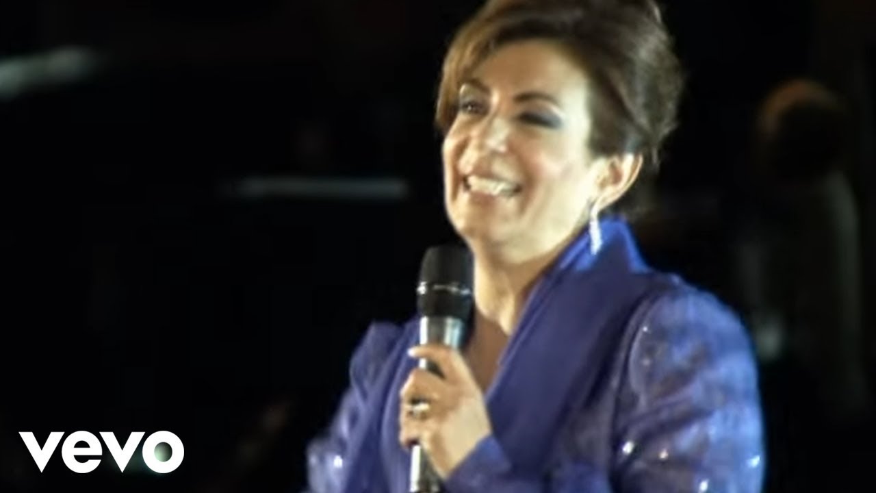 Renascer Praise - Poderoso Deus (Ao vivo)