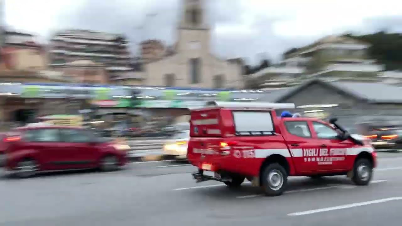 [SOCCORSO IN MARE] 4 Mezzi Vigili del Fuoco in sirena, soccorso subacqueo acquatico, sommozzatori