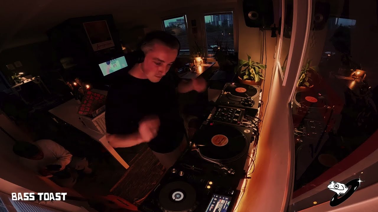 BASS TOAST presents The Glass Frog | Croak Mix 02