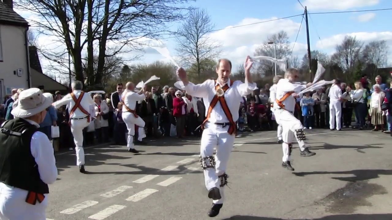 Devil's Dyke Morris Men - Brighton Camp at Thriplow 2010