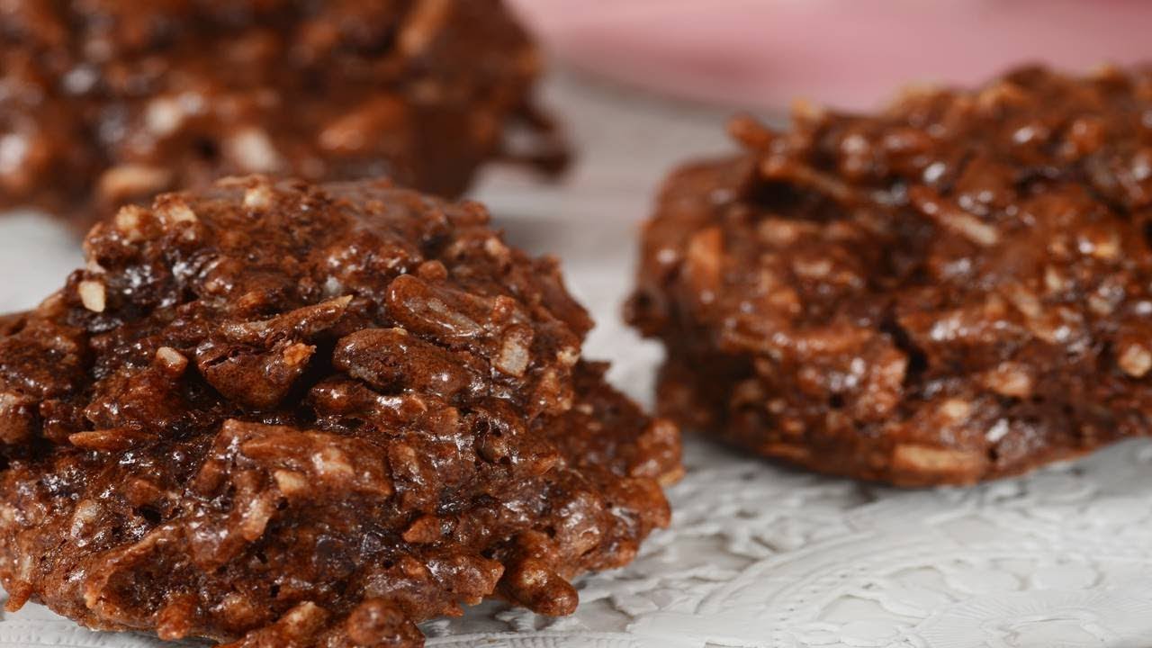 Chocolate Coconut Macaroons Recipe Demonstration - Joyofbaking.com