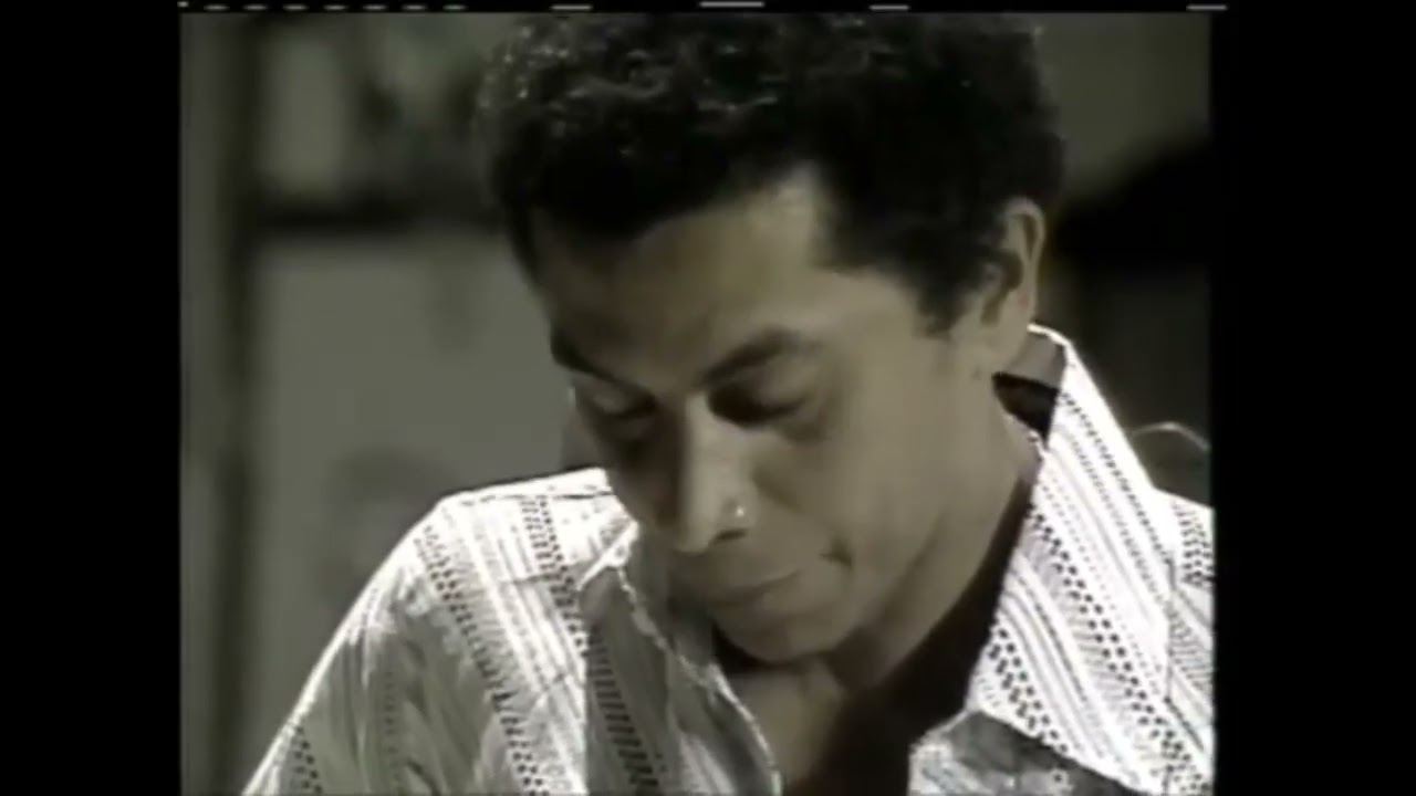 Choro Negro, de Paulinho da Viola e Fernando Costa, com Paulinho, C&eacute;sar Faria e H&eacute;rcules