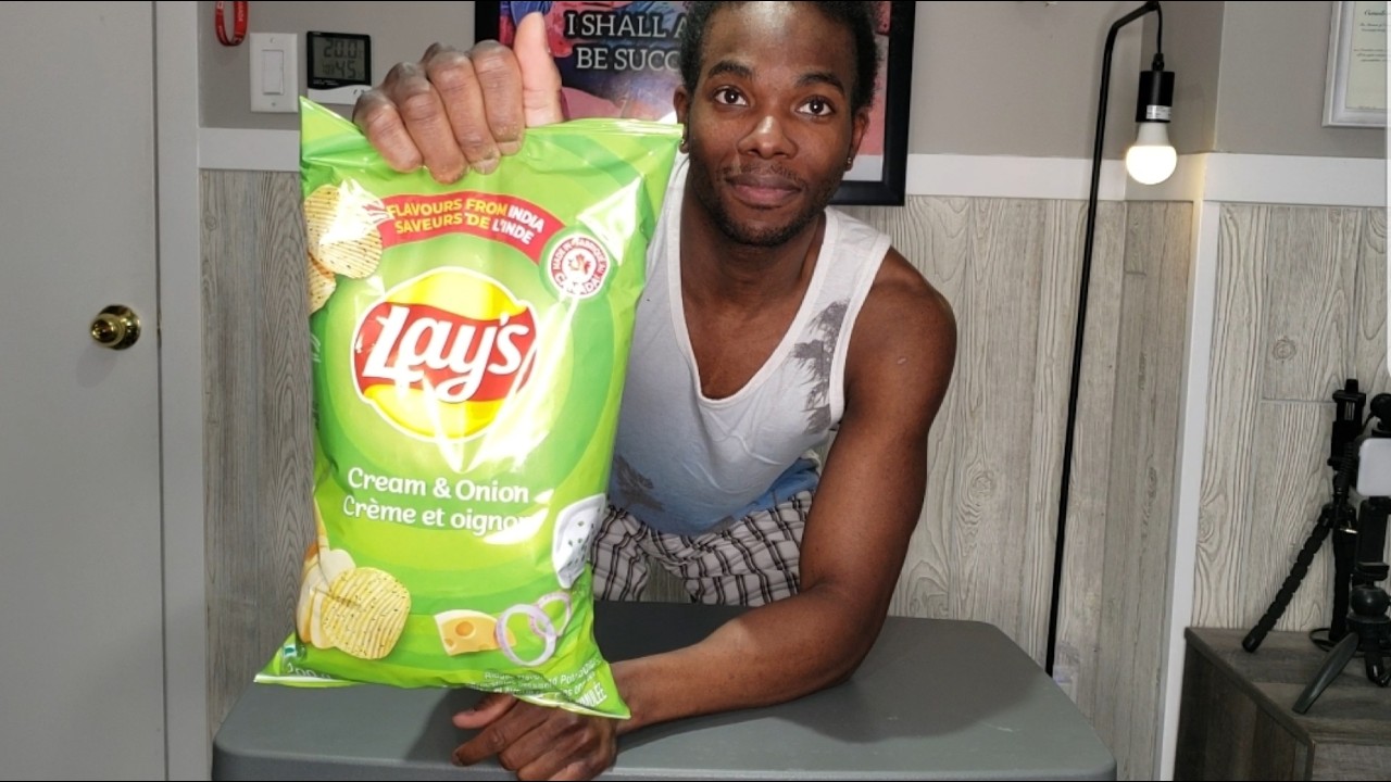 TRYING THE NEW CREAM & ONION LAYS AND RANKING IT (FLAVOR FROM INDIA)