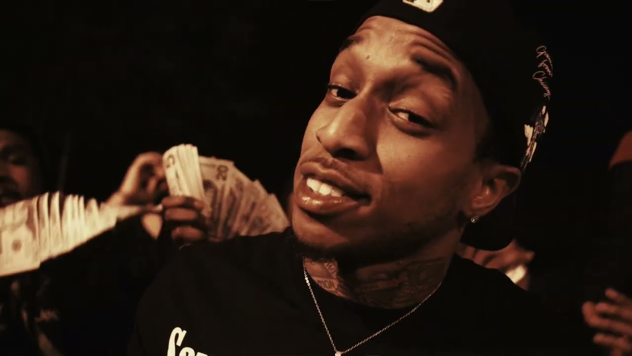 Ayeeguappp - WAR READY (OFFICIAL VIDEO)