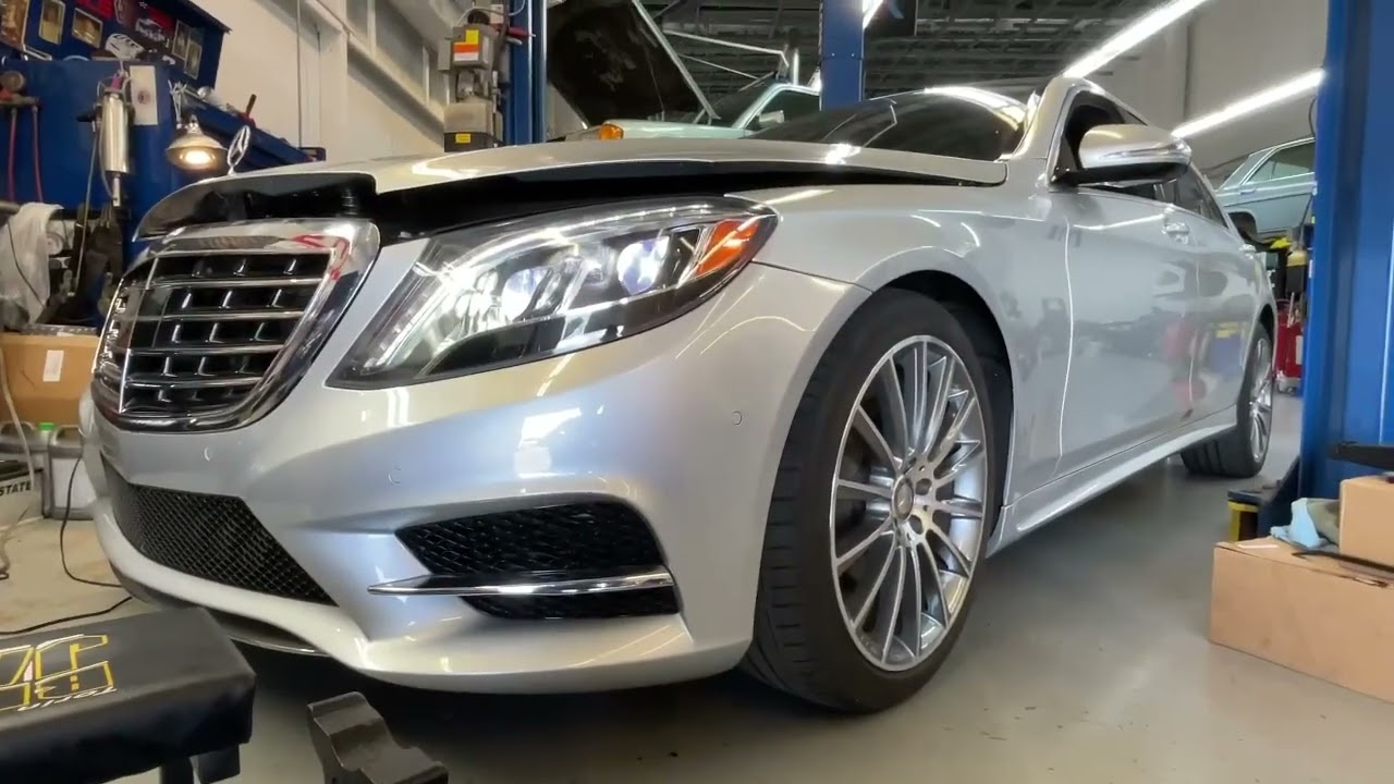 W222 with ABC suspension - Front Strut Replacement.