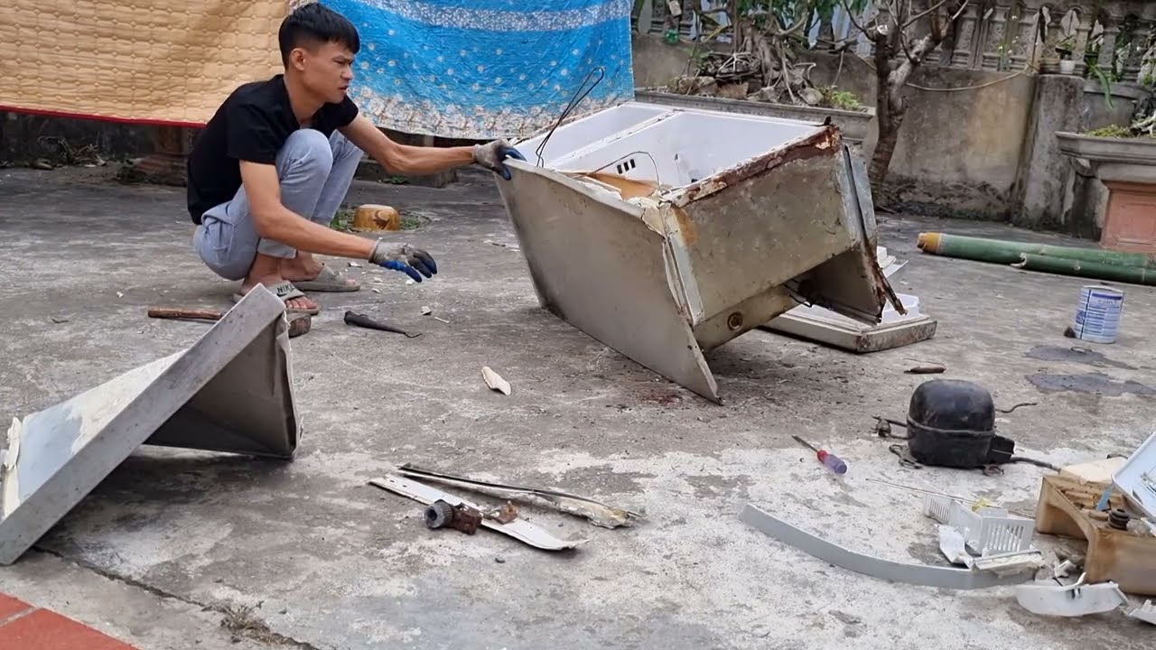 How much copper and aluminum are in a broken refrigerator?