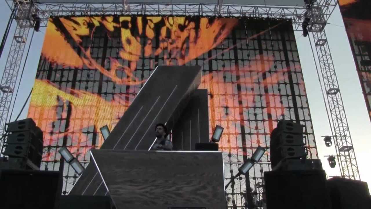 ATRAK - 2ND HELPING @ HARD SUMMER DAY 2 - 8.4.2012