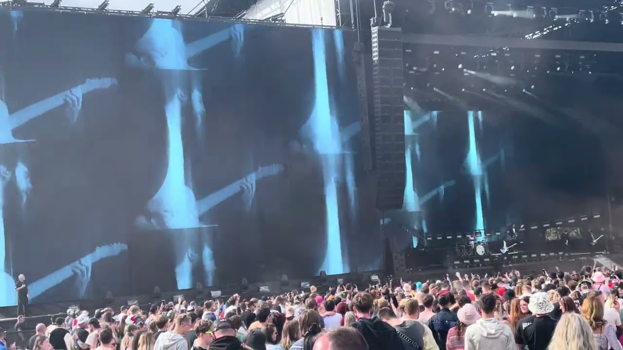 You Me At Six - Bite My Tongue 