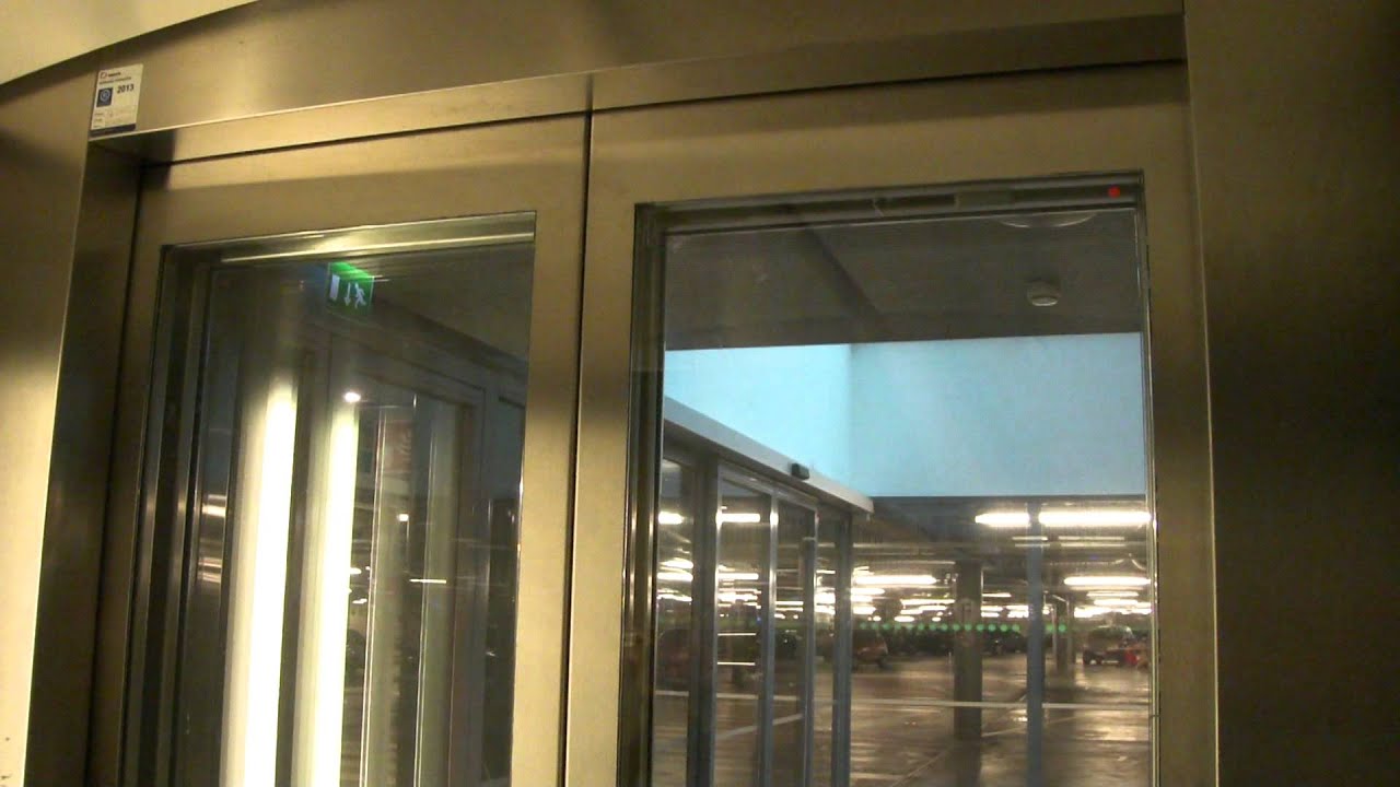 another OTIS GEN2 MRL Traction Scenic elevators @  Skanssi mall in Turku, Finland.