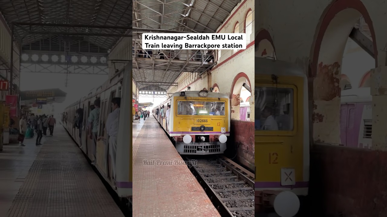 Krishnanagar-Sealdah EMU Local Train leaving Barrackpore station