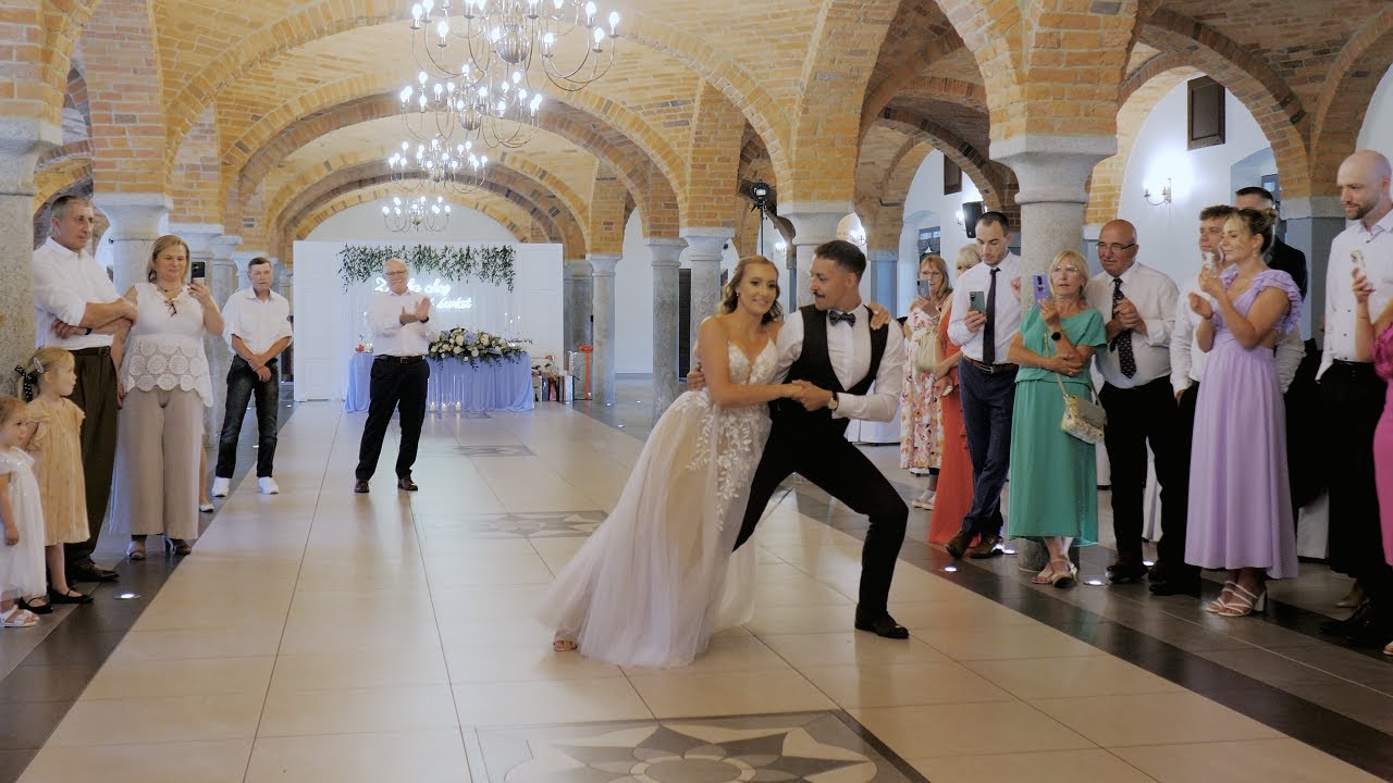 Magiczny pierwszy taniec Igi i Kamila ✨  - Lose Control
