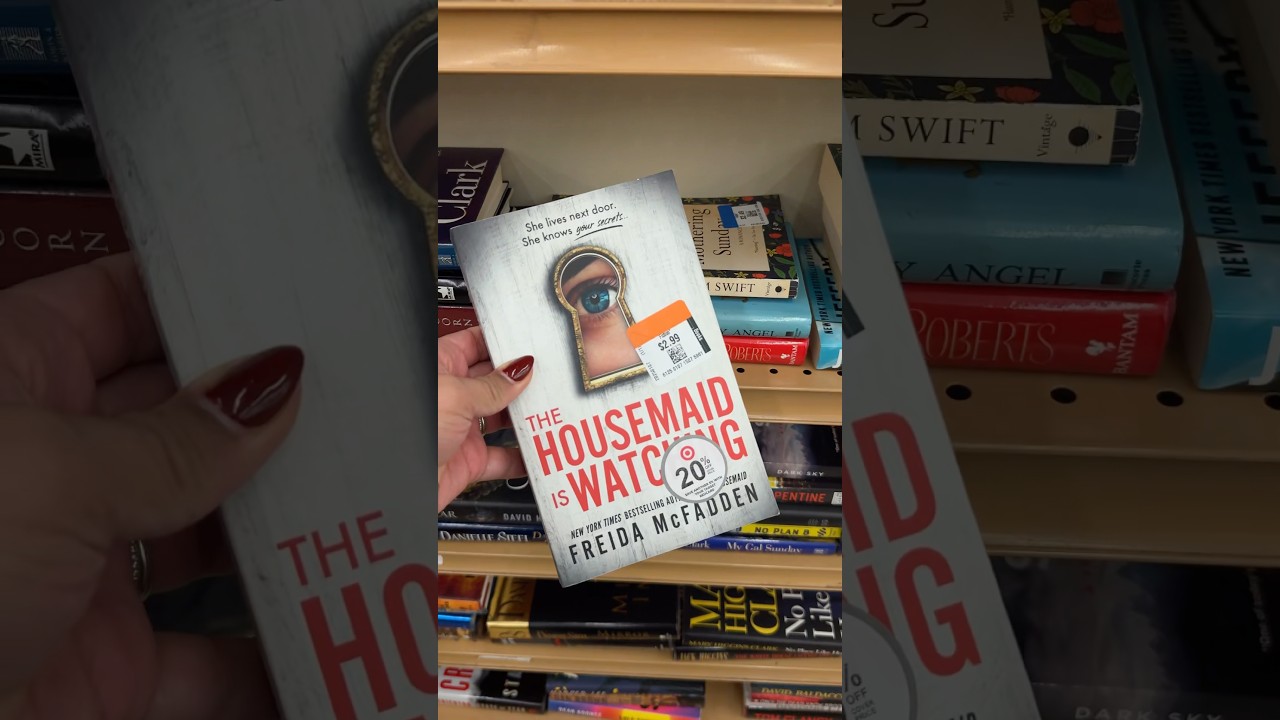 Another episode of book thrifting 📚🛒 #bookfinds #books #booktok #booktube #thrifting #thriftwithme