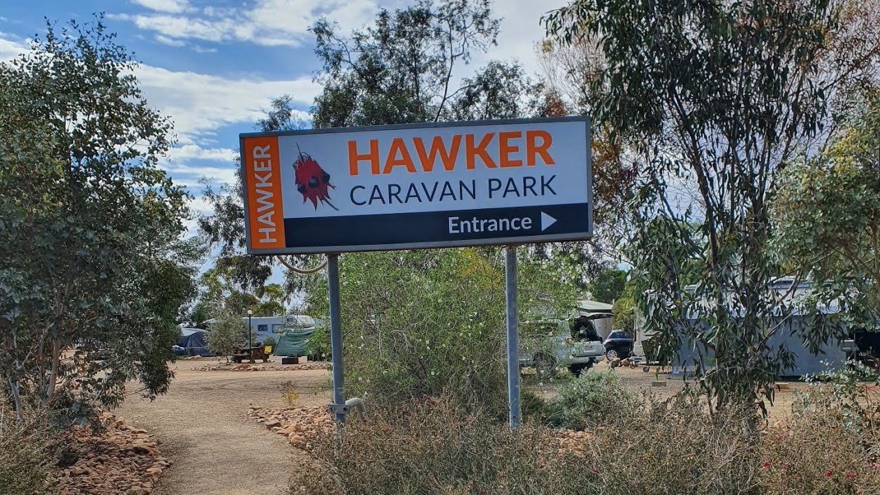 Пешеходный маршрут по кемпингу Hawker Caravan Park в горах Флиндерс, Южная Австралия, от компании...