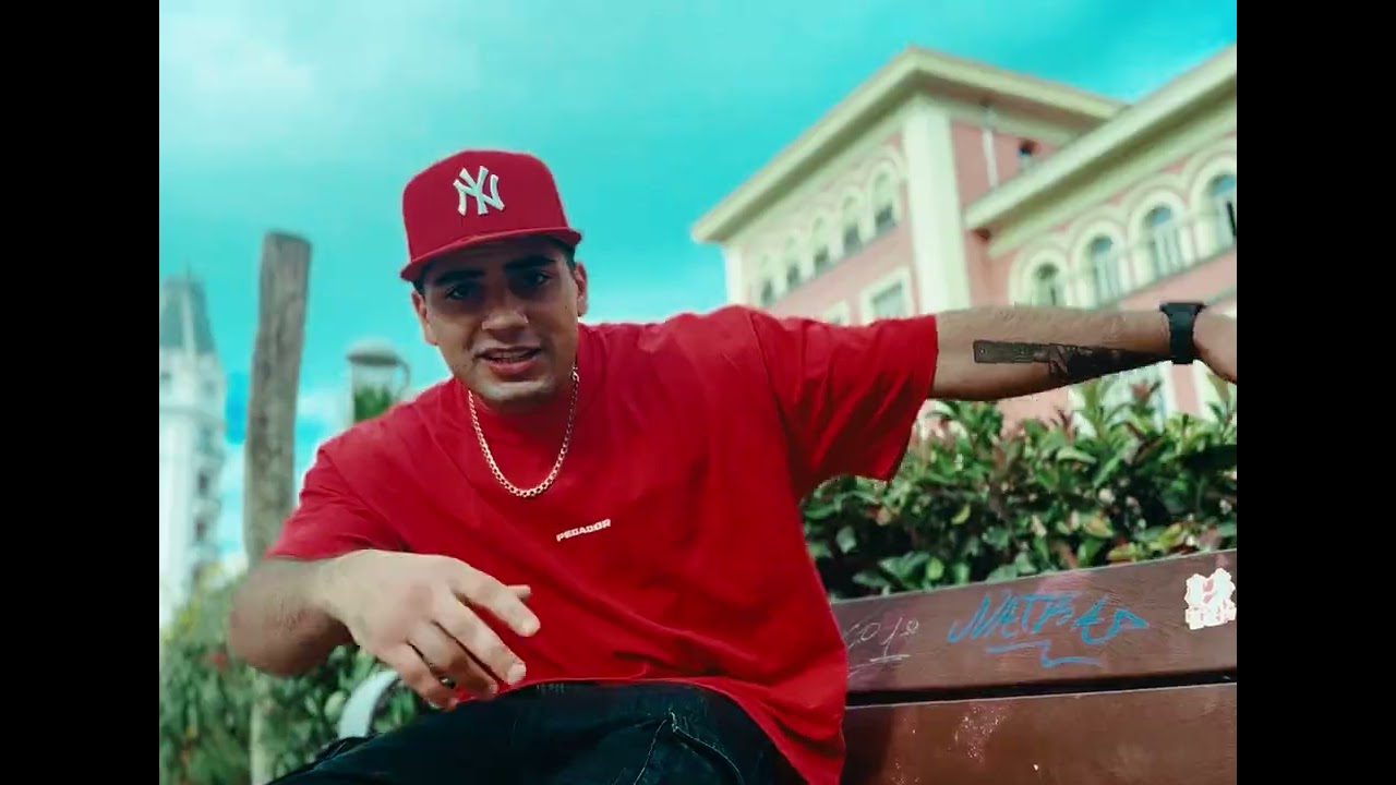 AMP, DT.Bilardo - Mu&ntilde;equita (Video Oficial)