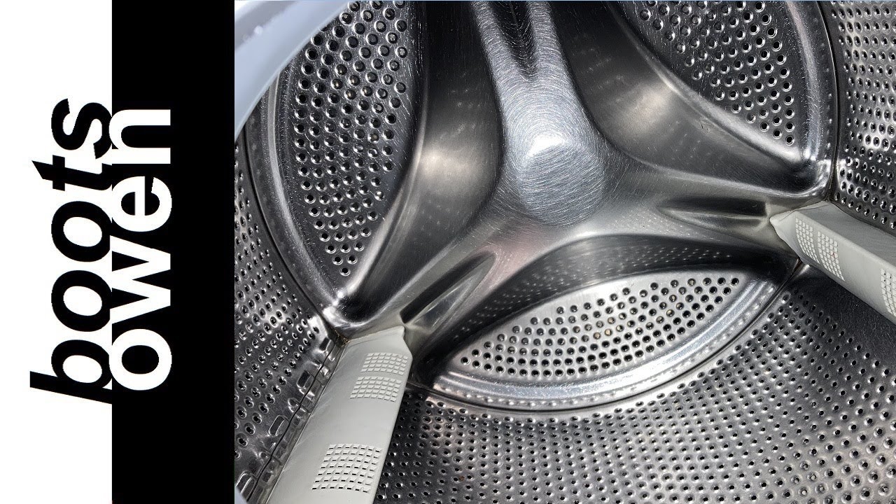 Bosch WFP3300:  Rinsing half full of water to remove gunk and limescale residues from the spider