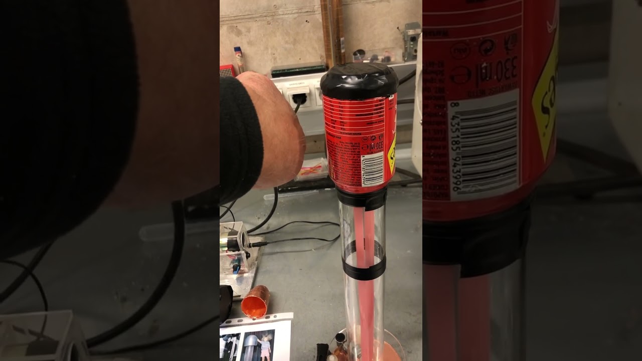 Soda-can Van de Graaf generator.  Discharge is limited by the radius. Vmax = 30kV * R in cm.