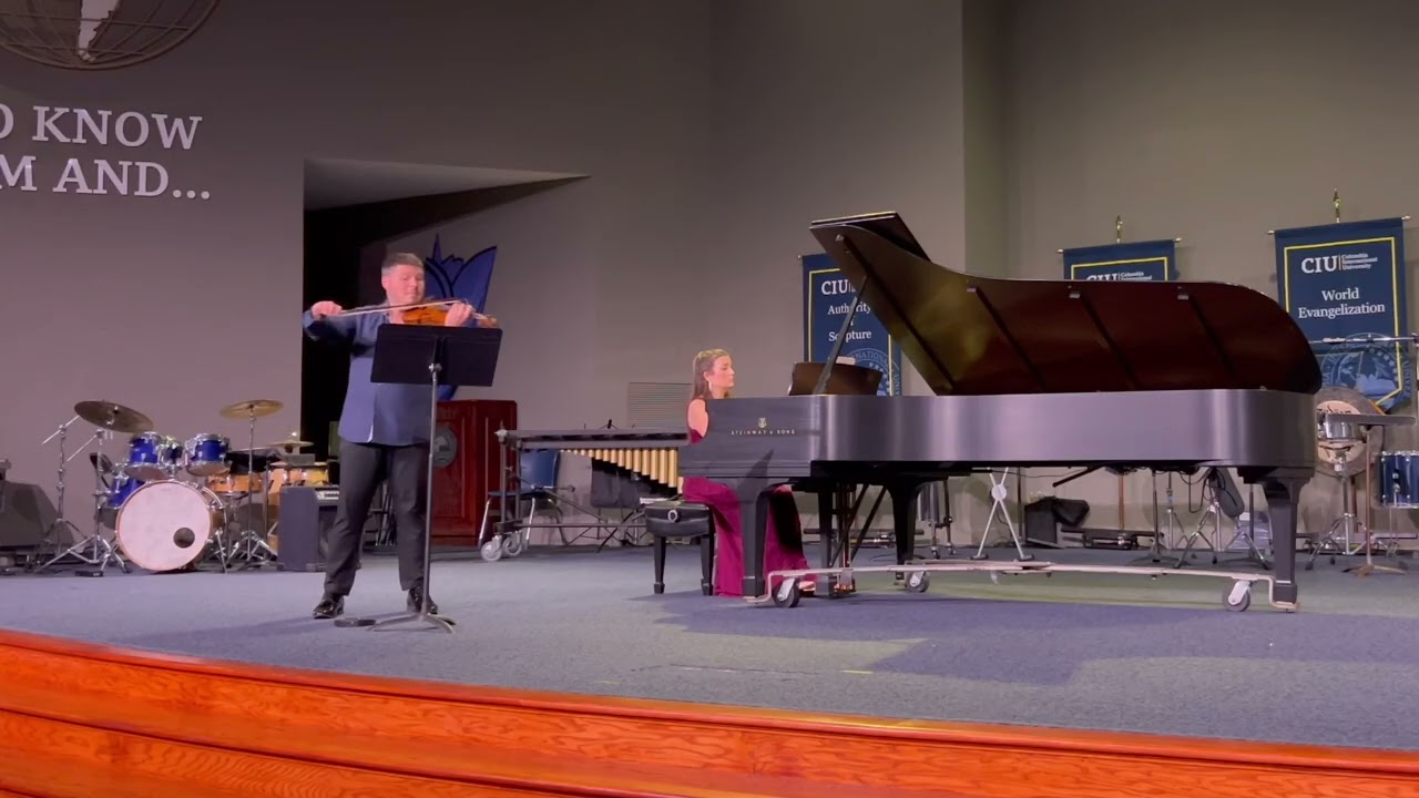 Radliff-Niessen Duo plays Maurice Ravel - Berceuse sur le nom de Gabriel Fauré